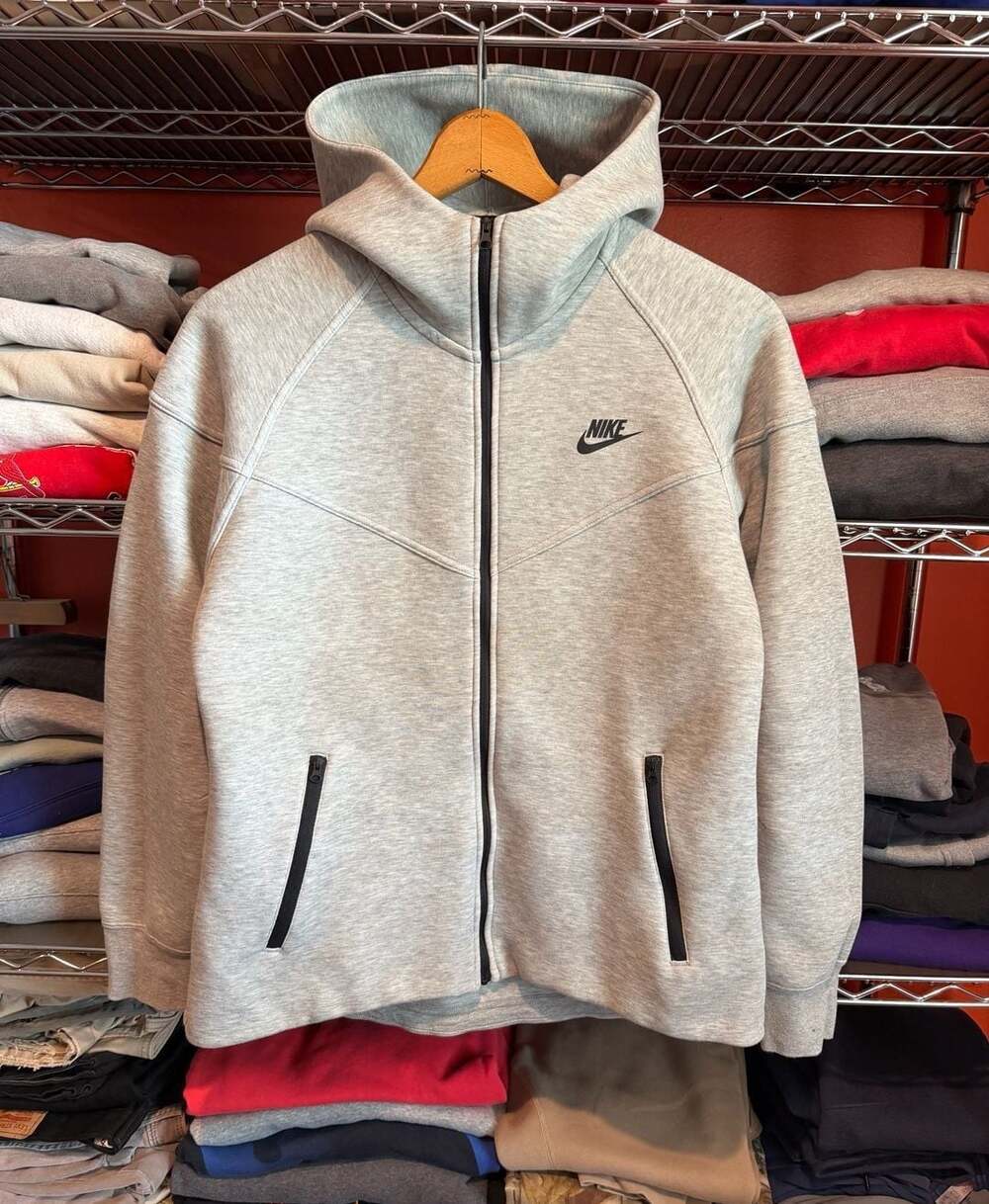 Nike Tech Fleece Windrunner Womens Large Grey Full Zip Hoodie